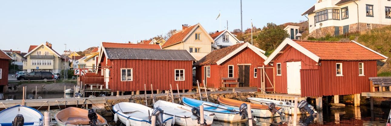 Solskärs hamn i kvällssolen